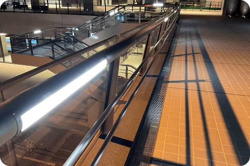 みなとみらい大通り2号歩道橋